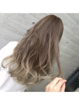 アライブ ハラジュク(ALIVE harajuku) 【ALIVE原宿】ハイライト+グラデーションで一歩先のカラーに☆