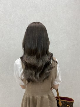 スイ(sui) グレージュカラー