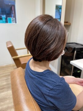 ヘアートゥリース 武蔵小杉店(hair trees) レイヤーショートボブ