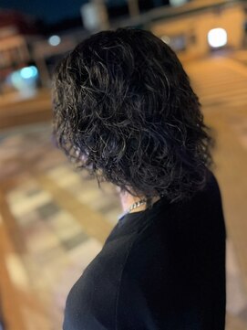 グリーディーフォックス 代々木(Greedy FOX) かき上げヘア/サイドパート/韓国マッシュ/フェードカット/代々木