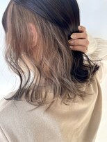 ヘアデザイン ファブロ(hair design FABRO.)&nbsp;ホワイトベージュ・ケアブリーチ・インナーカラー・結べるボブ