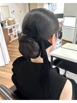 オウン(AUN)&nbsp;タイトシニヨン