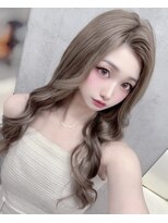 ボヤージュニケ(Voyage Nike) グレージュ×シールエクステ