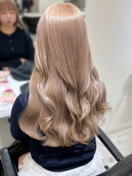 ランテルディ 渋谷(LANTERDIT) ミルクティーベージュ 透明感カラー ケアブリーチ ハイトーン