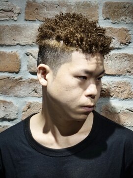 プロショップウェーブ(PRO SHOP WAVE) スペインカール/プードルパーマ/メンズパーマ/ニュアンスパーマ