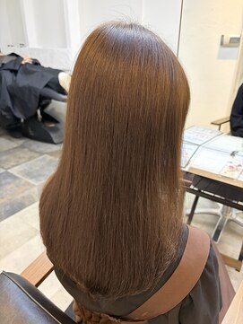 アルメリア 池袋(Arumeria) 艶髪ナチュラルブラウンラテベージュレイヤーカット10代20代30代