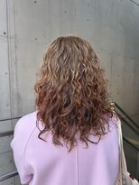 トエ(toe)&nbsp;白髪を活かす×デザインカラー