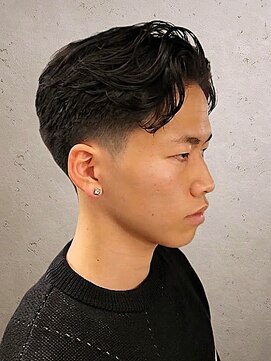 ワンワンオー バーバーショップ 長浜店(@110 BARBER SHOP) ローフェード・ニュアンスパーマ