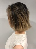 バレイヤージュフレンチボブ