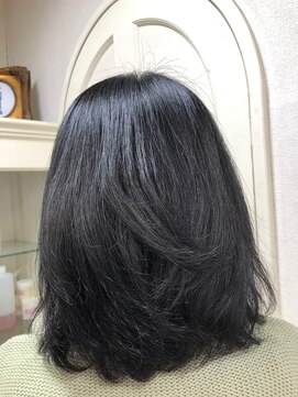 サロン ド パレ サカエ ナチュラル大人ミディ