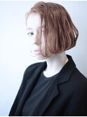 くびれヘアアプリコットオレンジ夏ハイライトカラー丸型卵型ボブ