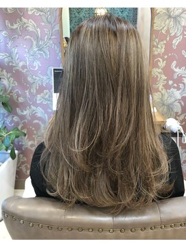 アクシス ナゴヤ(AXIS NAGOYA) 【ハイライト大人ベージュ】`AXIS emika