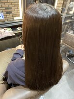 トリエラ(TRIELA)&nbsp;艶ストレートロング