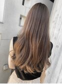 ハイライトで作る大人の透明感ベージュカラー