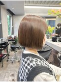 平行ボブ　ベージュカラー　インナーカラー　髪質改善