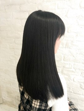 キュア 表参道(CURE) 黒髪/グレージュカラー/ココアベージュ/ヘルシーロング[表参道]