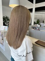 ゴットラトゥール(GOTTO LATOUR)&nbsp;ブリーチなしのハイトーンミルクティーベージュ♪