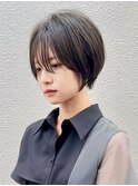 20代30代黒髪コンパクトショートボブ/斜めバング
