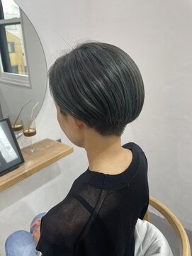 アイ 代々木公園(aye) マッシュショート×モスグリーン