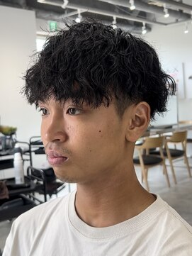 ラヴィズムバイフィフス(LUVISM by fifth) ツイストスパイラルパーマツイストパーマ刈り上げ万代新潟駅