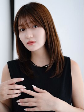 エインアンリー 表参道(AIN.ANLY.) ◯薄めバング長めバングこなれミディアムパーマ鎖骨ミディアム