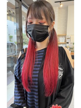 リン(Lin.) 【レッド×ツインで可愛く♪】　山下　泰世