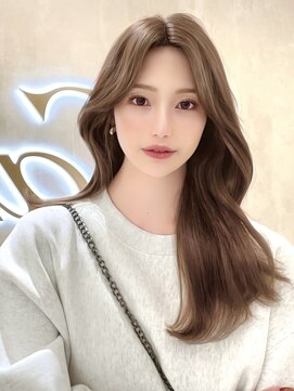 アマトウキョウ アユンチェ(AMA TOKYO×AYUNCHE) 韓国ヘア　2wayバング  レイヤーカット くびれヘア  顔周り/