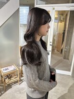 ニティー(Ngiti) 顔まわりカット　後毛カット