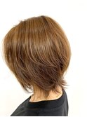 フェイスフレーミングボブインナーカラーボブ切りっぱなしボブ