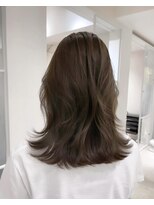 ムード(MOOD,)&nbsp;暗めカラー/グランマッシュ[レイヤーカット/髪質改善/銀座]