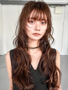 ミラバイグリーン(Mira by green) ロングレイヤー/ロングウルフ/シースルーバング