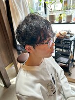 トニコ(toniko)&nbsp;マッシュスタイル×シャドウパーマ×波巻きパーマ×刈り上げ