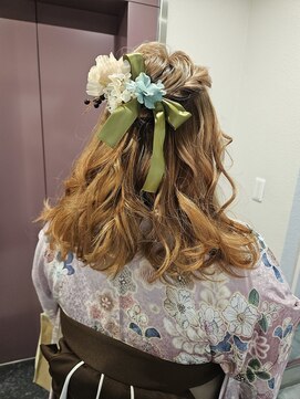 イット(it.) it. YUI ハーフアップ 袴アレンジ 卒業式ヘア