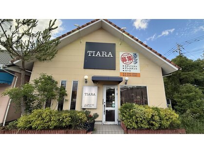 TIARAの写真
