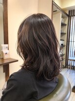 アプリシラブ(Apprecilove)&nbsp;艶めく漢方カラー×やわらかミディアムパーマ