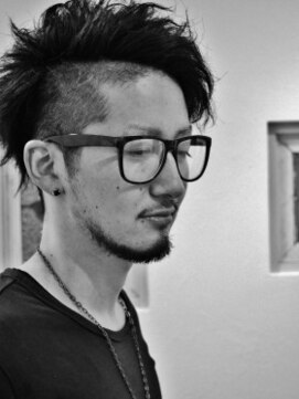 コニ(Coni) ♪百瀬俊幸♪アシンメトリー刈り上げ無造作ツーブロック