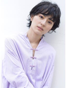 ロロ(ro-ro) plumyイルミナxデザインカラーxローライトxスリークボブ