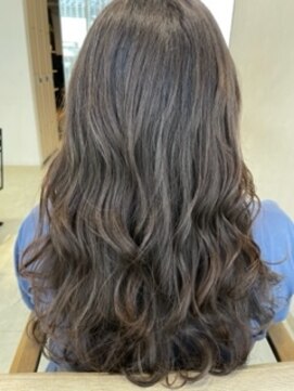 ヤサシイサロン(YASASHII SALON) ロング×カット