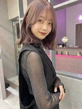 ロンド レア 天神大名店(Lond Le’a) ダブルカラー/インナーカラー/イヤリングカラー/ペールベージュ