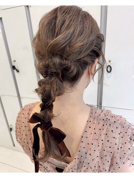 キャパ 秦野(CAPA) 編み下ろし/ヘアセット/リボンアレンジ/ヘアアレンジ