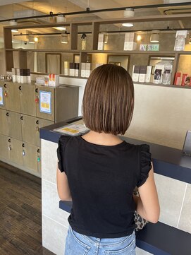 ヘアスペースブルーム エボリューション 庄内店(HAIR SPACE BLOOM evolution) 【庄内／ショートヘア】白髪ぼかしハイライトも人気♪