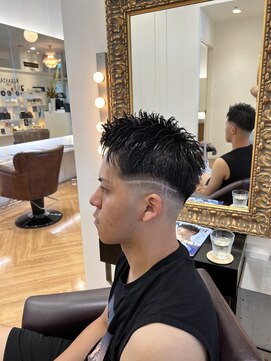 コワファースト  させぼ五番街店(COIFF1RST) アップバング×フェード☆