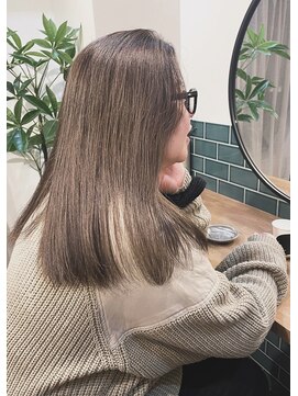 ゾアクラシックヘアー(ZOA classic hair) ブリーチハイライトで作るグレージュカラー　　　【二子玉川】