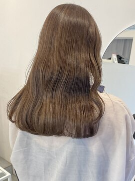 シス バイ フィット(SYS by fit) 中明度 ベージュカラー