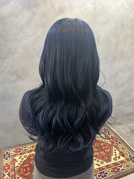 シキ(SIKI) ネイビーブルー/青髪/レディースヘア/2.30代