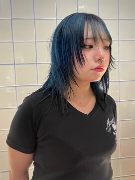 ローエ バイ デコ(Rohe by DECO) 【廣川】シャギーレイヤー/ブルー×ブラックデザインカラー