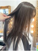 透明感オリーブベージュ