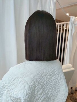 オーストヘアジジ(Aust hair Gigi) 酸性ストレートとボブ