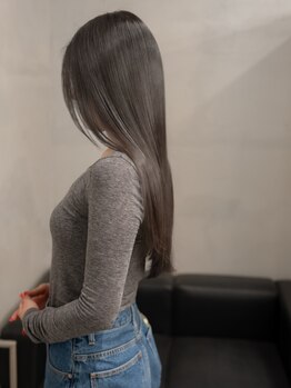 ネイヴィル 銀座(navile)の写真/髪の悩みを解決するためのカウンセリングを徹底◎髪質に合わせて選ぶ、オーダーメイドのヘアケアをご提案♪