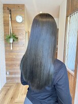 アレス ヘアーリビング ARES・HAIRLIVING オリーブグレージュ